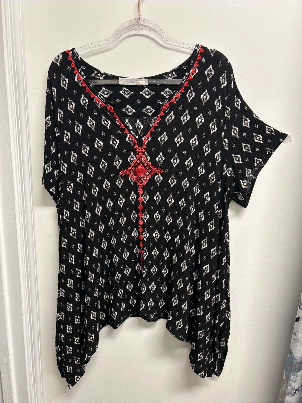 Solitaire Boho Embroidered V-Neck Black gauzy geometric tunic with Red Accent